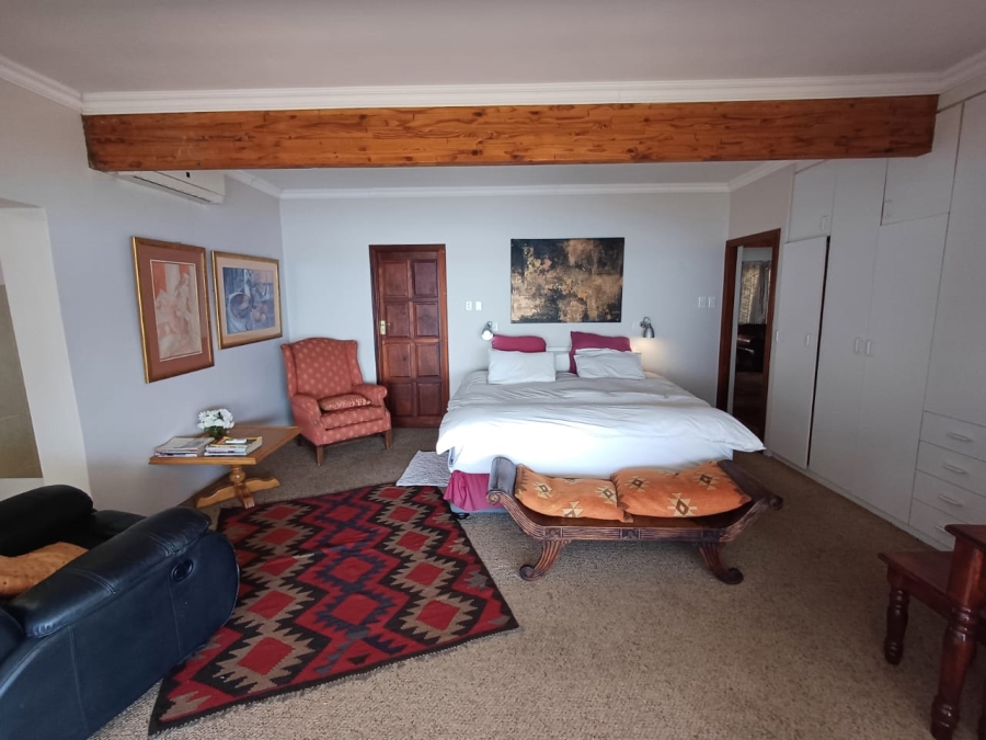 5 Bedroom Property for Sale in Kosmos North West